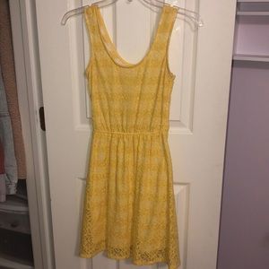 Women’s dress